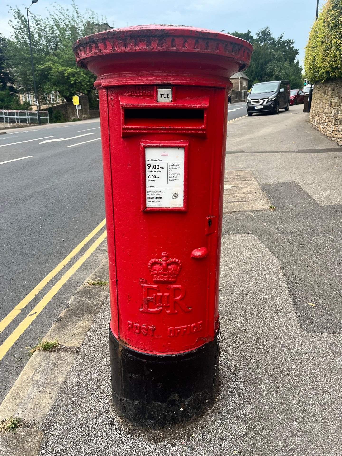 Postbox: Fulwood Road, Sheffield, Sheffield, South Yorkshire