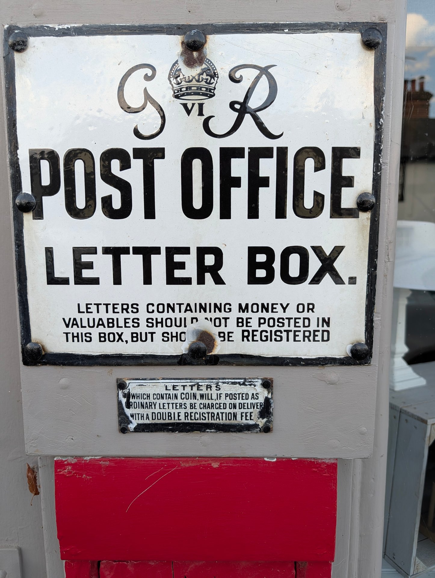 Postbox: High Street, Great Bardfield, Great Bardfield, Essex